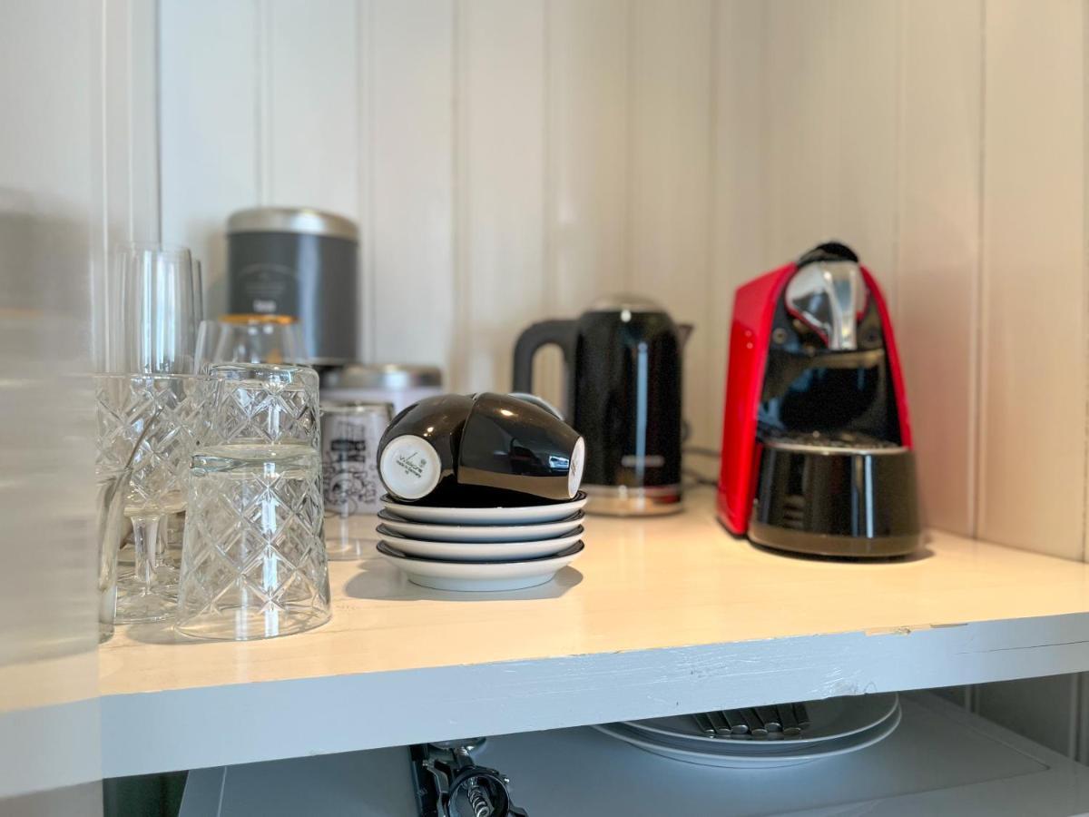 Van Der Gang Suites Dokkum Esterno foto